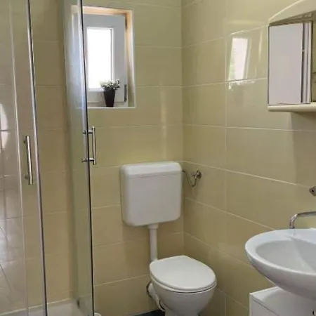 Megi - Two Bedroom With Balcony And Sea View *