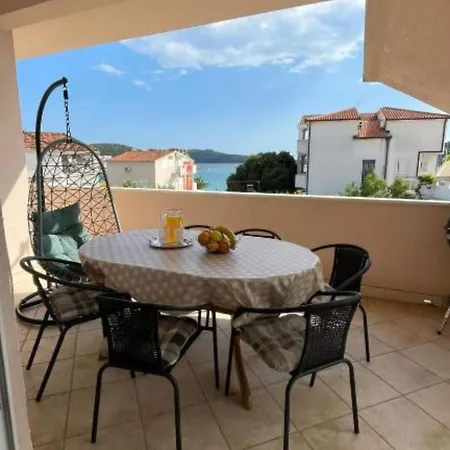 Megi - Two Bedroom With Balcony And Sea View * Рогозница